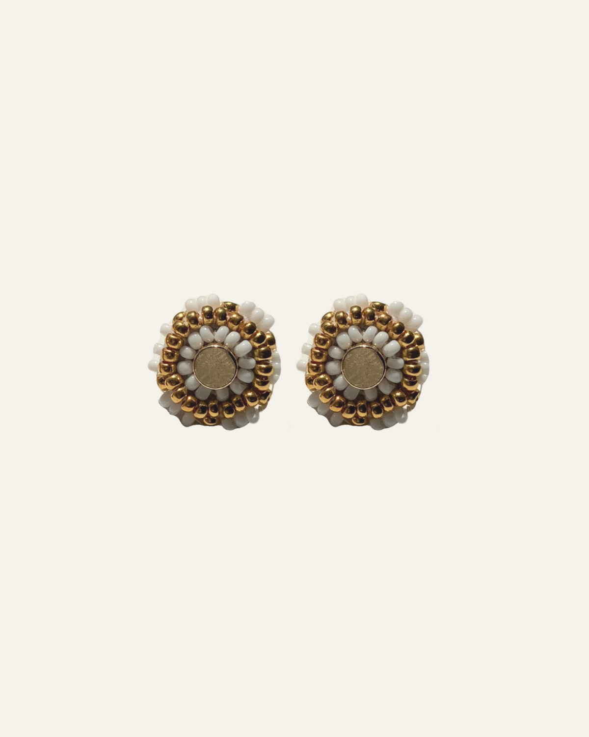 Pair of earrings