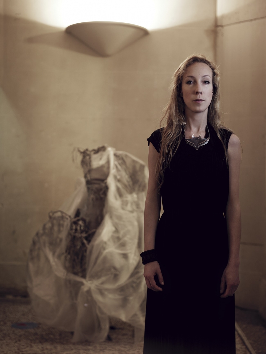 Iris van Herpen’s bold creations have been at the forefront of experimentation and collaboration. She has earned international acclaim for her extraordinary shapes that use innovative materials, from metal umbrella ribs to magnets, and by working with leading architects, engineers and scientists, placing her at the edge of new technologies.