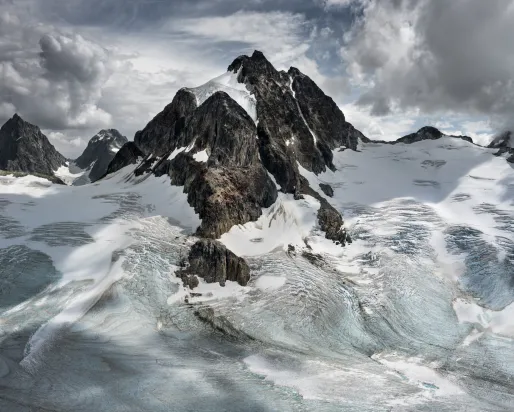 Edward Burtynsky photo