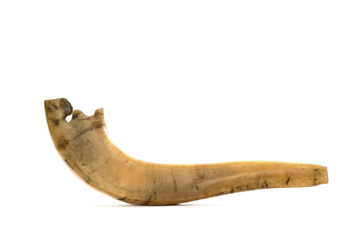 Un shofar du XIXe siècle lance un cri d'alarme